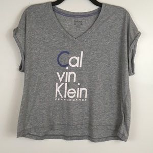 5️⃣/🔟 Calvin Klein Performance T-shirt - Small